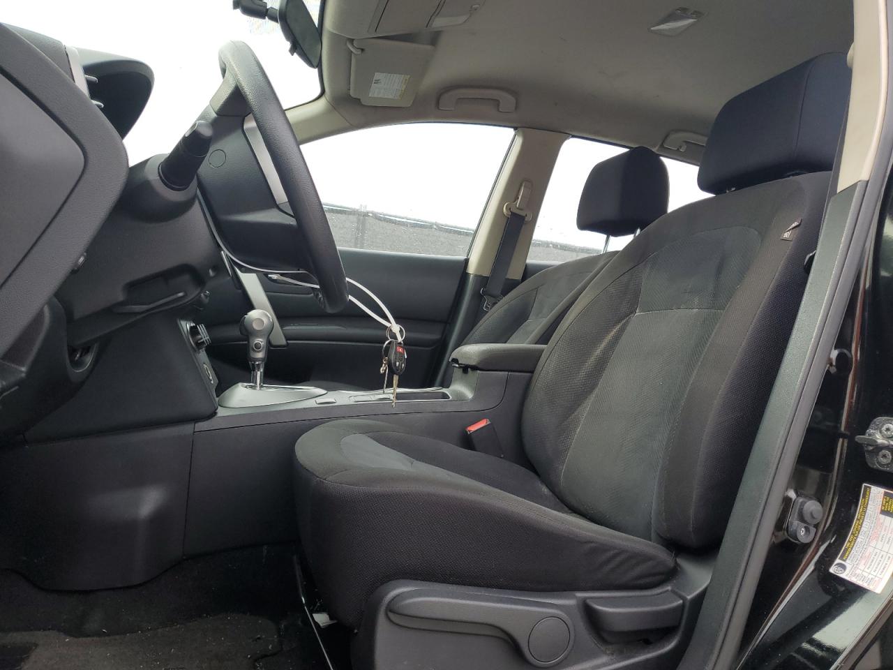 2015 Nissan Rogue - Image 7