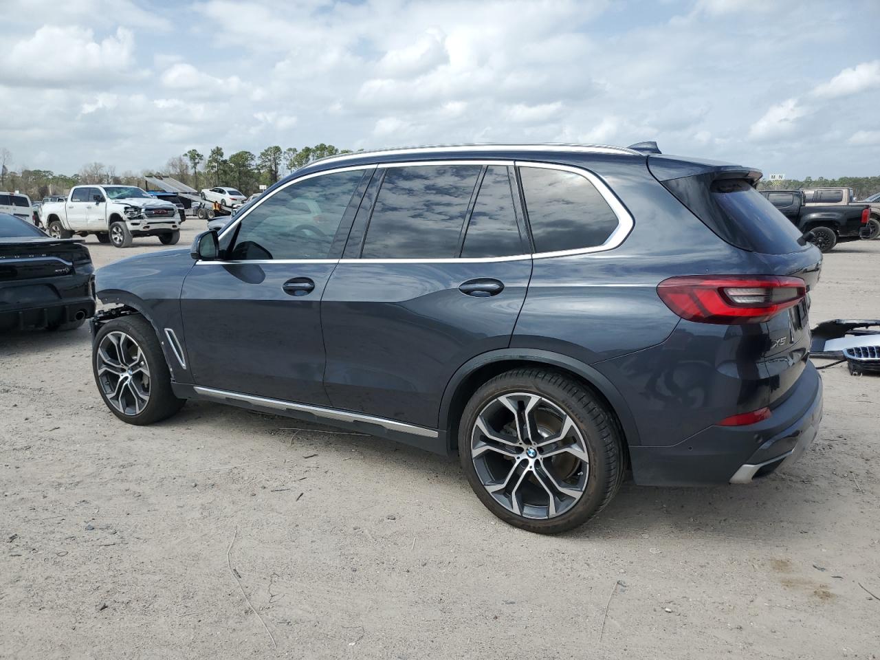 2020 BMW X5 - Image 2