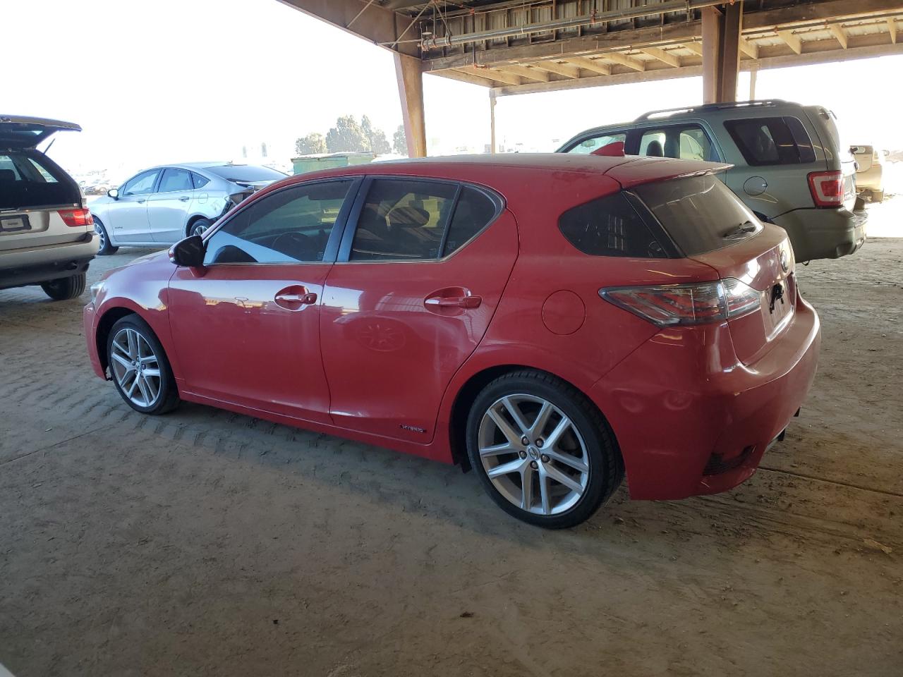 2014 Lexus CT - Image 2