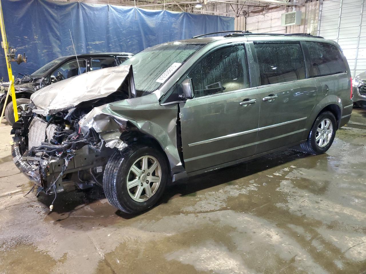 2010 Chrysler Town & Country Touring Plus for Sale in Woodhaven, MI - Front End