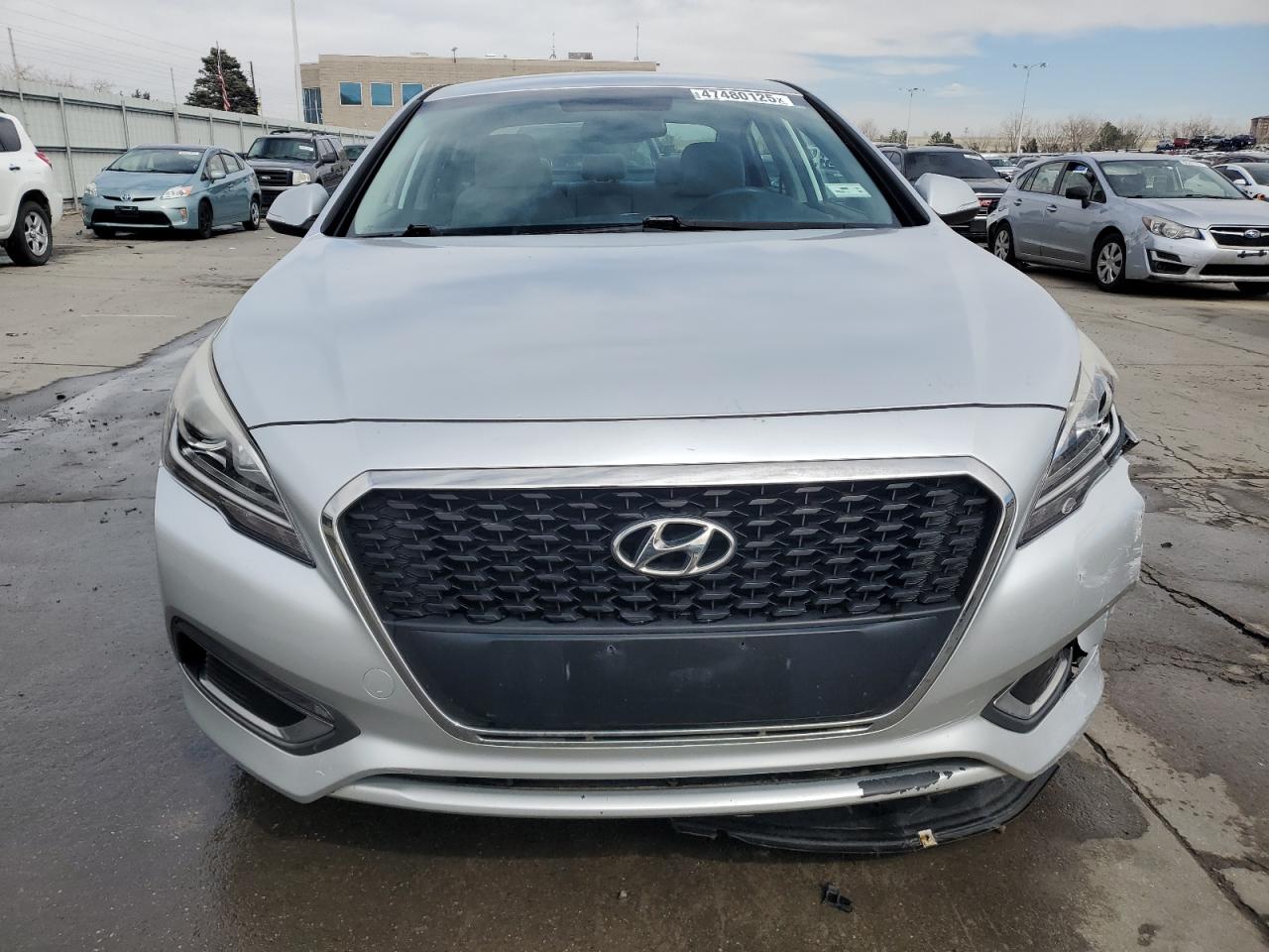 2016 Hyundai Sonata - Image 5