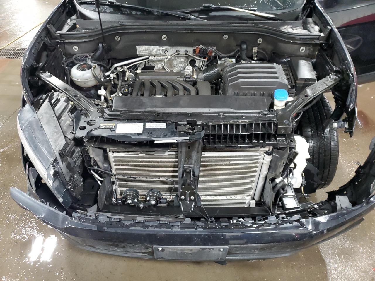 2018 Volkswagen Atlas - Image 13