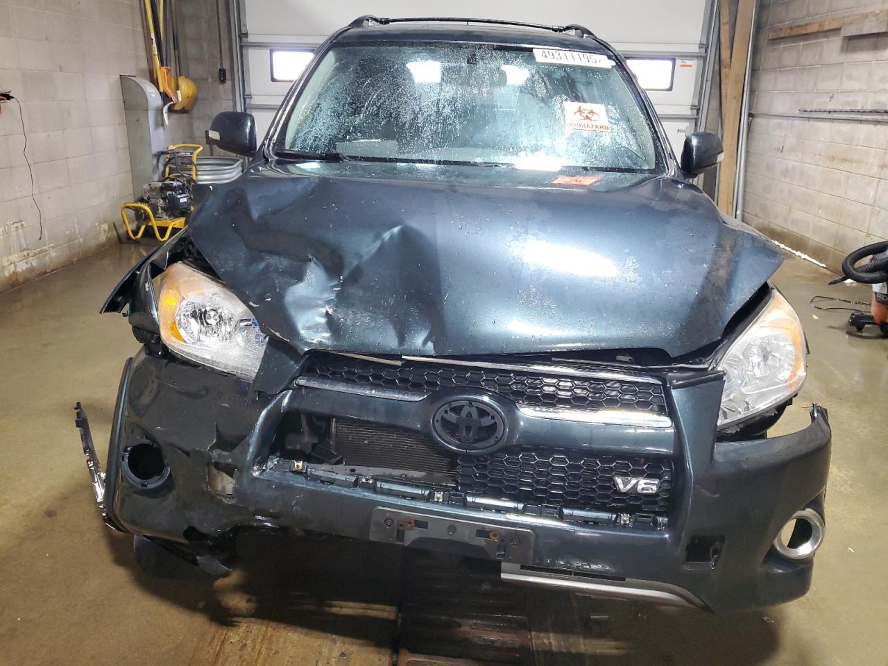 2011 Toyota RAV 4 - Image 5