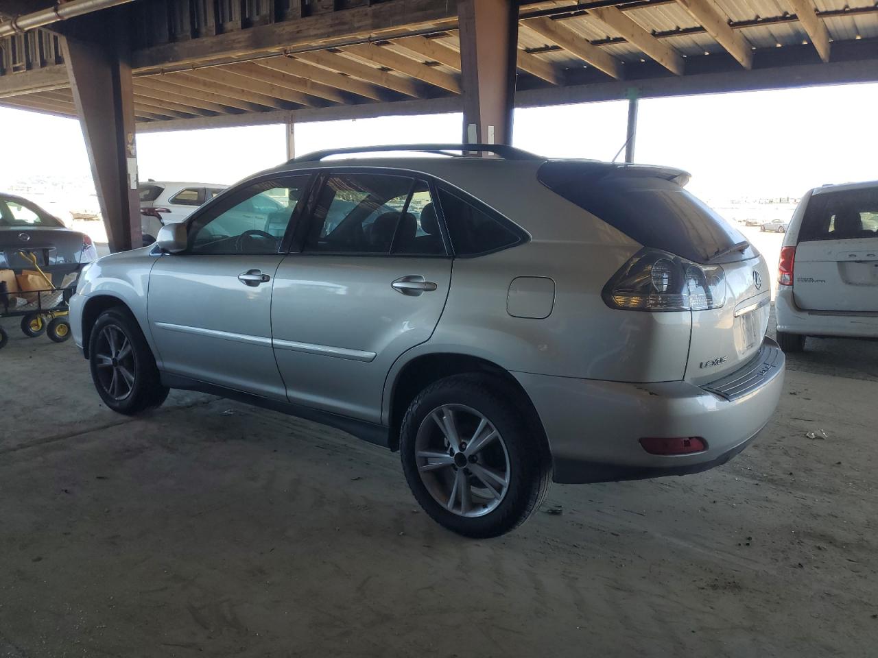2006 Lexus RX - Image 2