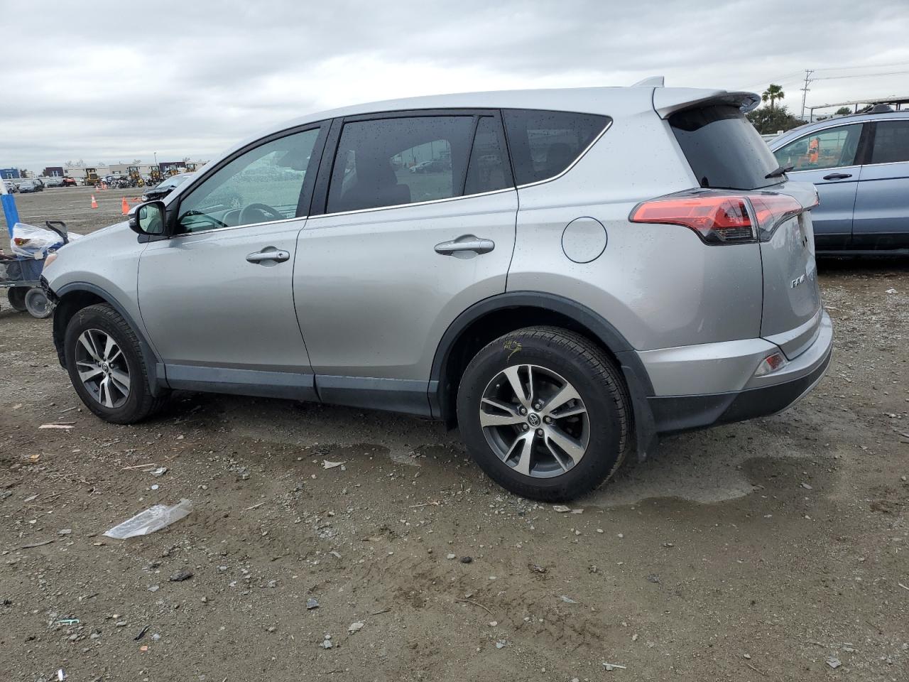 2012 Honda CR-V - Image 2