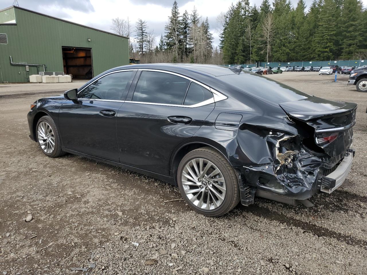 2023 Lexus ES - Image 2