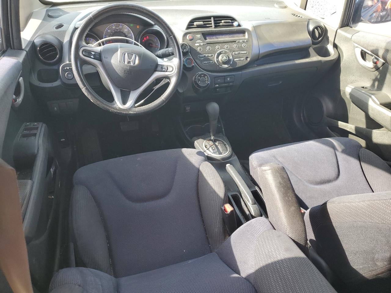 2013 Honda Fit - Image 8
