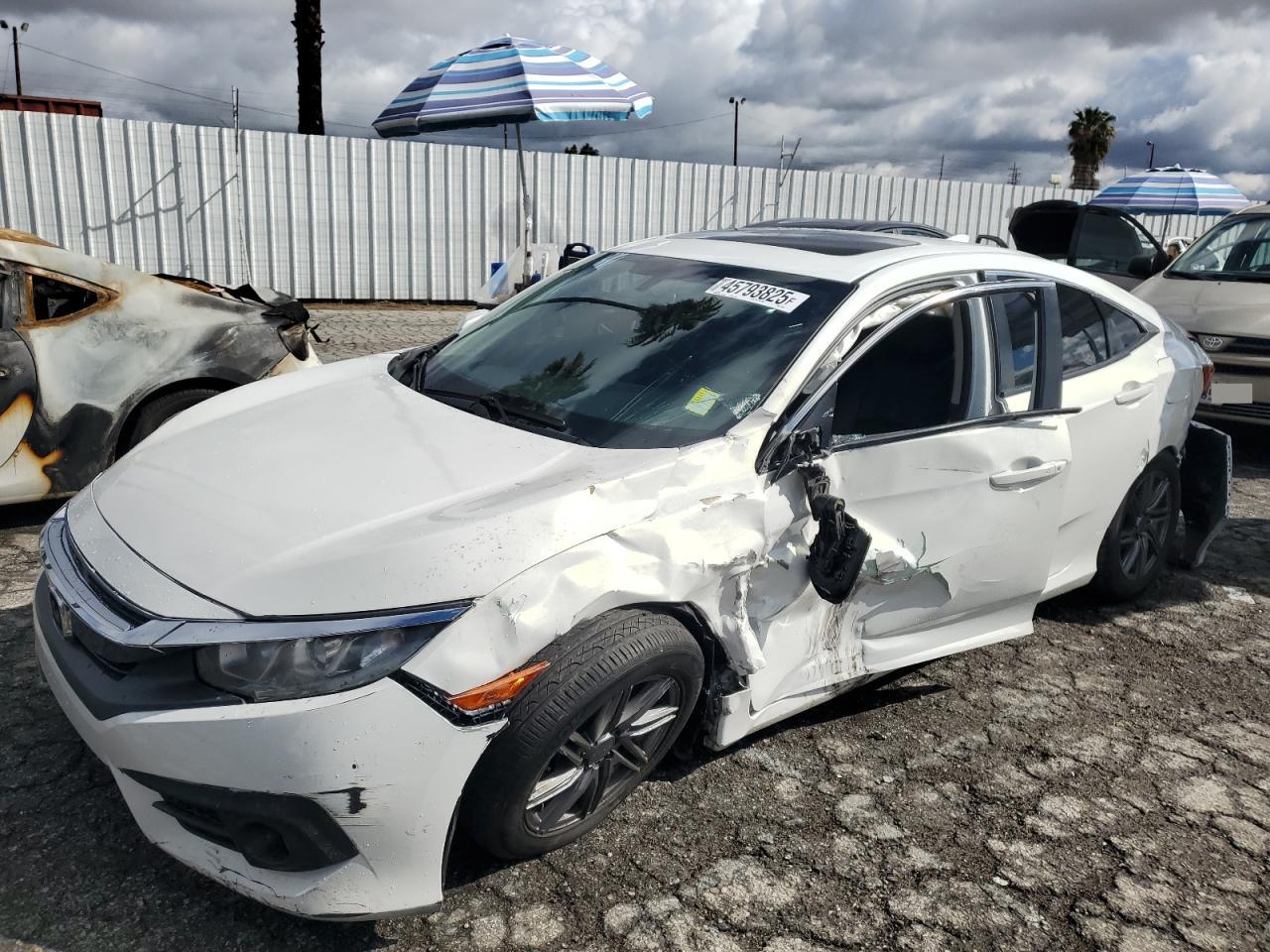 2017 Honda Civic Exl იყიდება Van Nuys-ში, CA - All Over