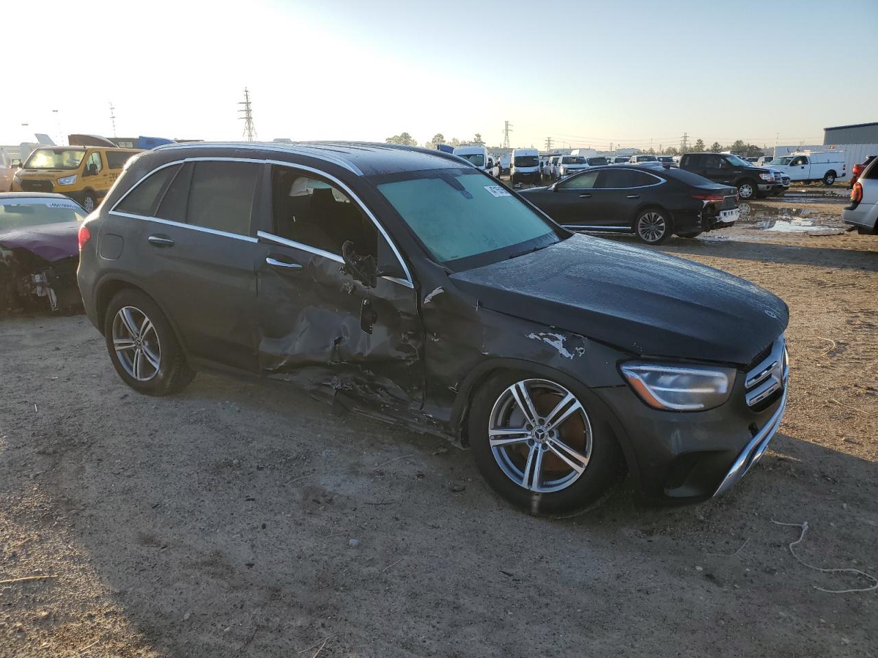 2021 Mercedes-Benz GLC - Image 4