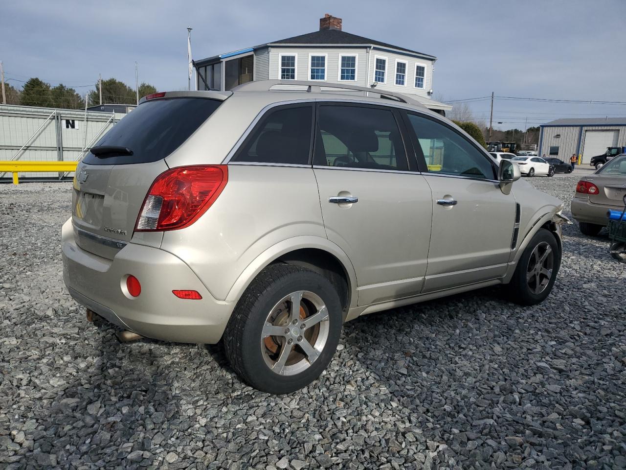 2013 Chevrolet Captiva - Image 3