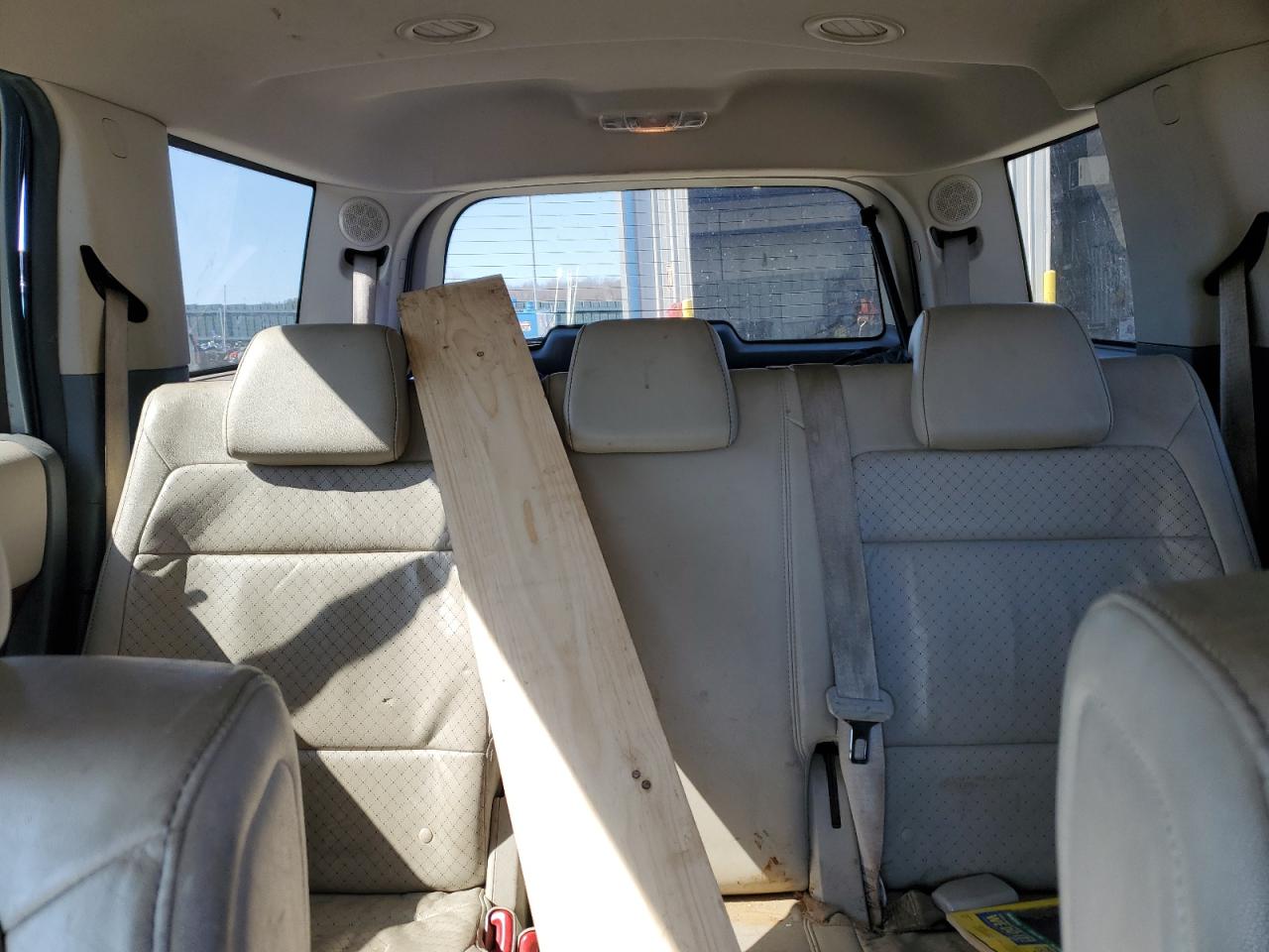 2009 Ford Flex - Image 10