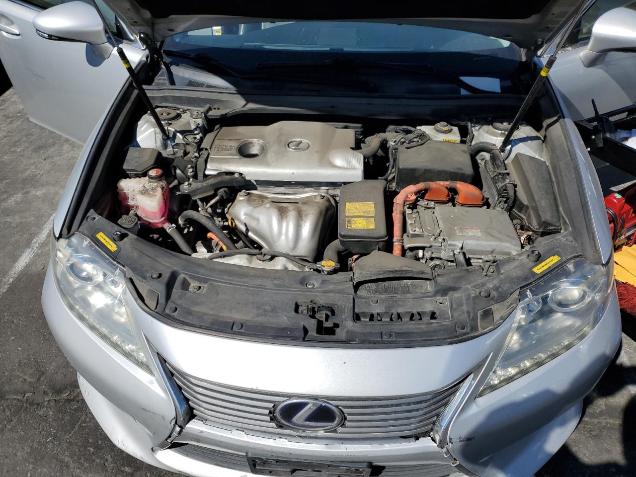 2014 Lexus ES - Image 11
