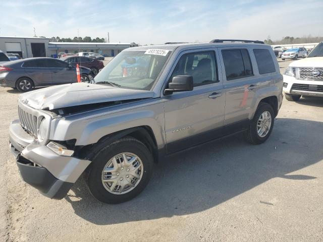  JEEP PATRIOT 2016 Srebrny
