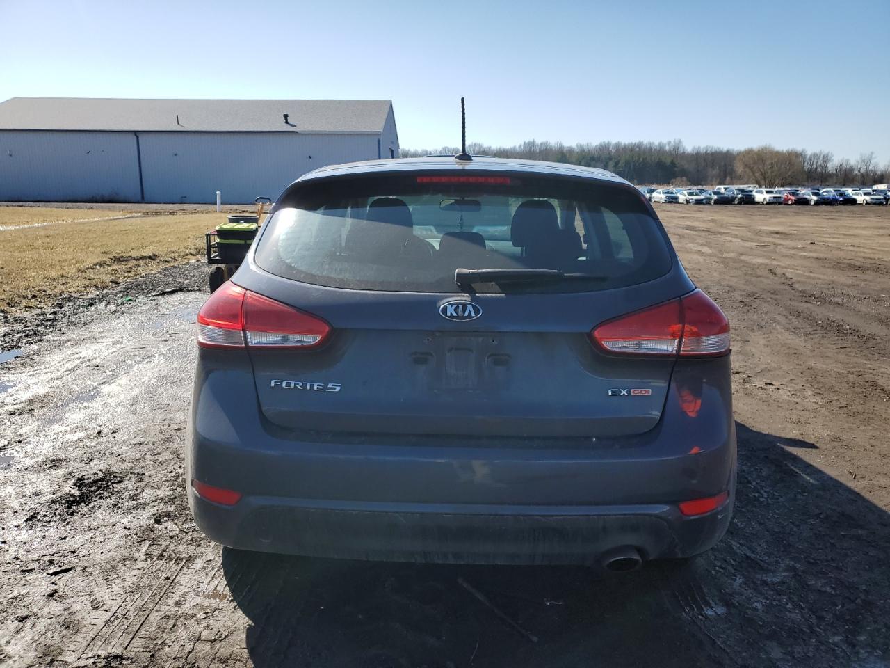 2016 Kia Forte - Image 6