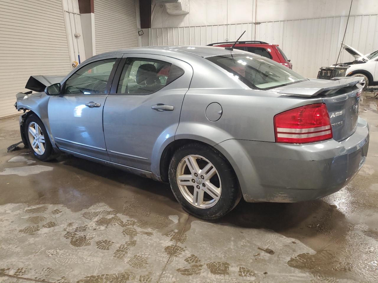 2010 Dodge Avenger - Image 2