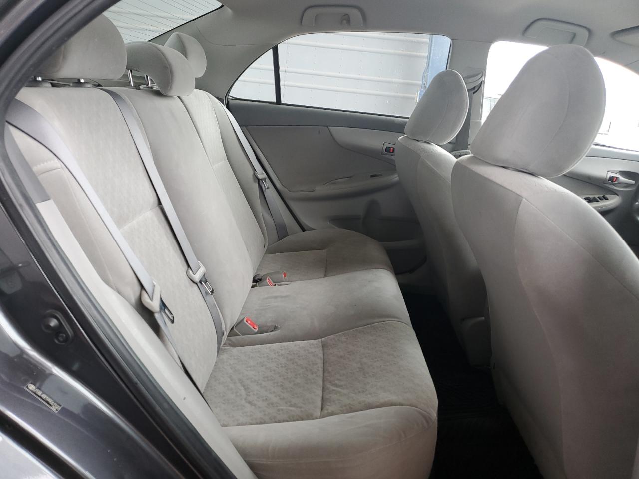 2009 Toyota Corolla - Image 10
