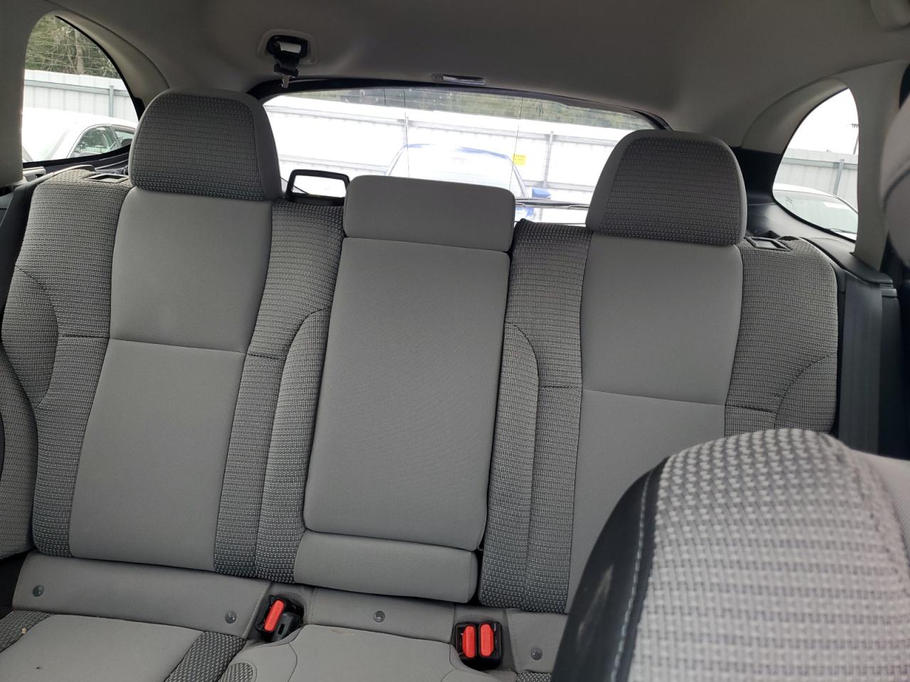 2020 Subaru Outback - Image 10