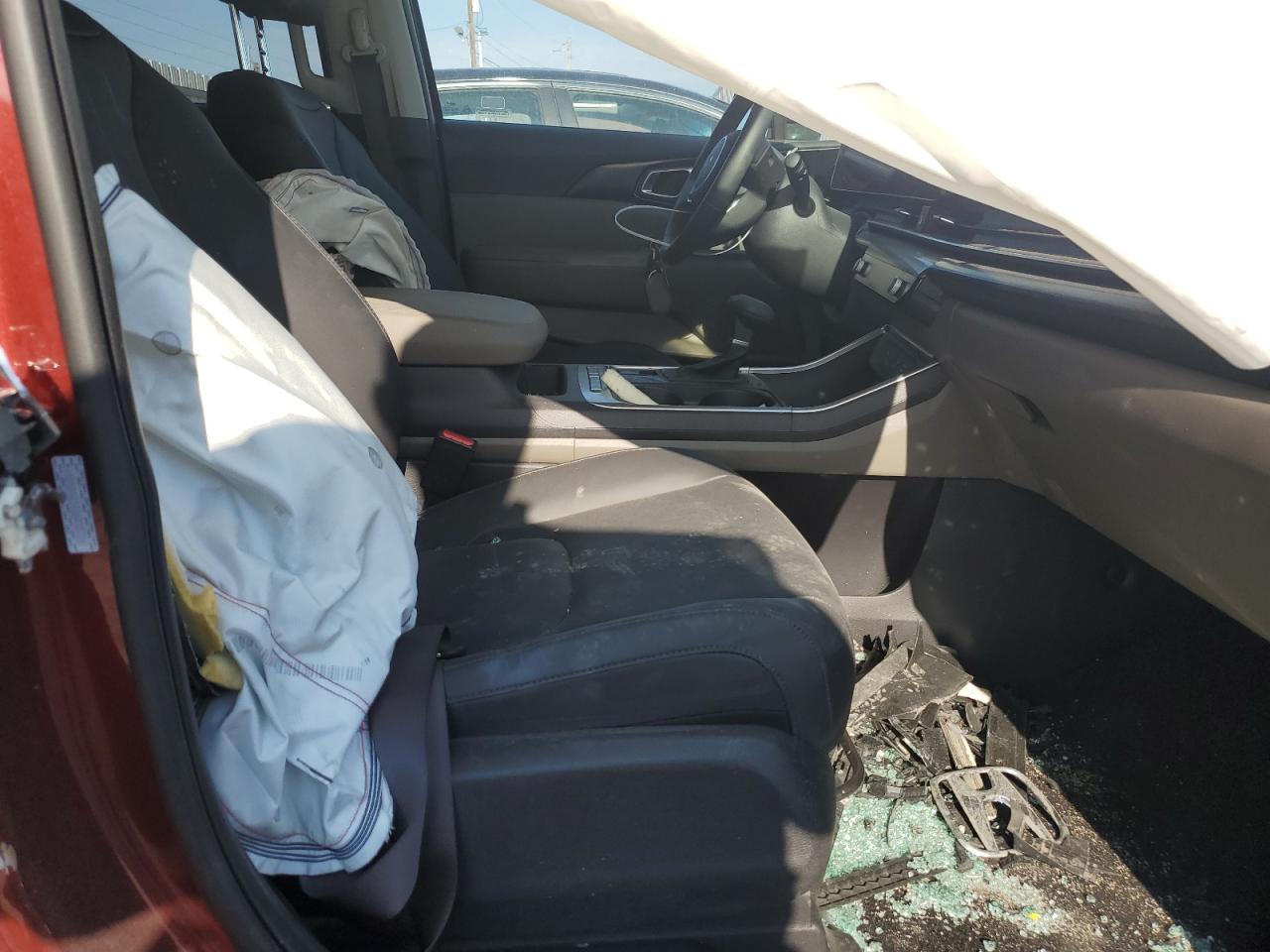 2025 Kia Carnival Lx VIN: KNDNB5K34S6478720 Lot: 47201065