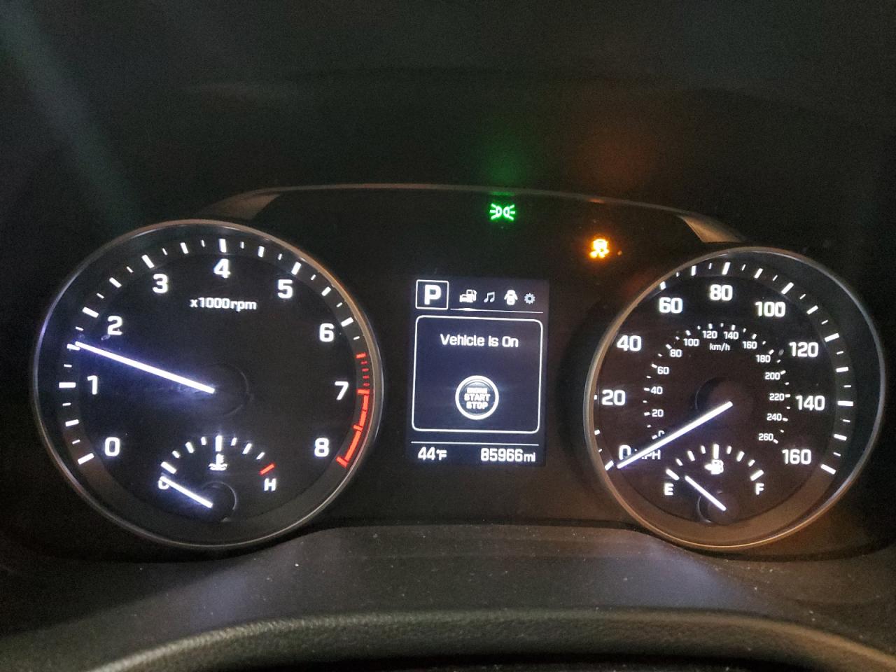 2017 Hyundai Elantra - Image 9