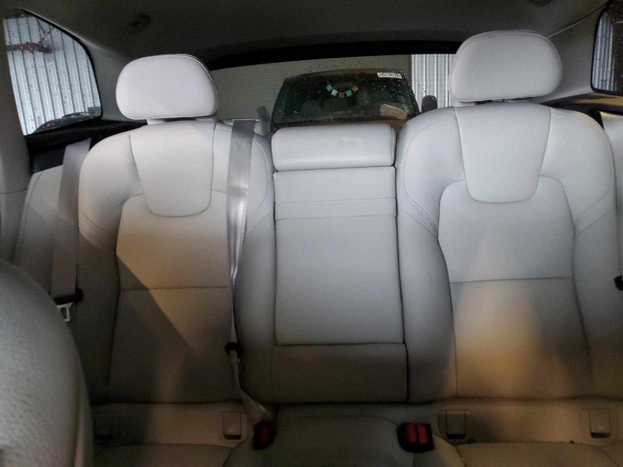 2019 Volvo XC60 - Image 10