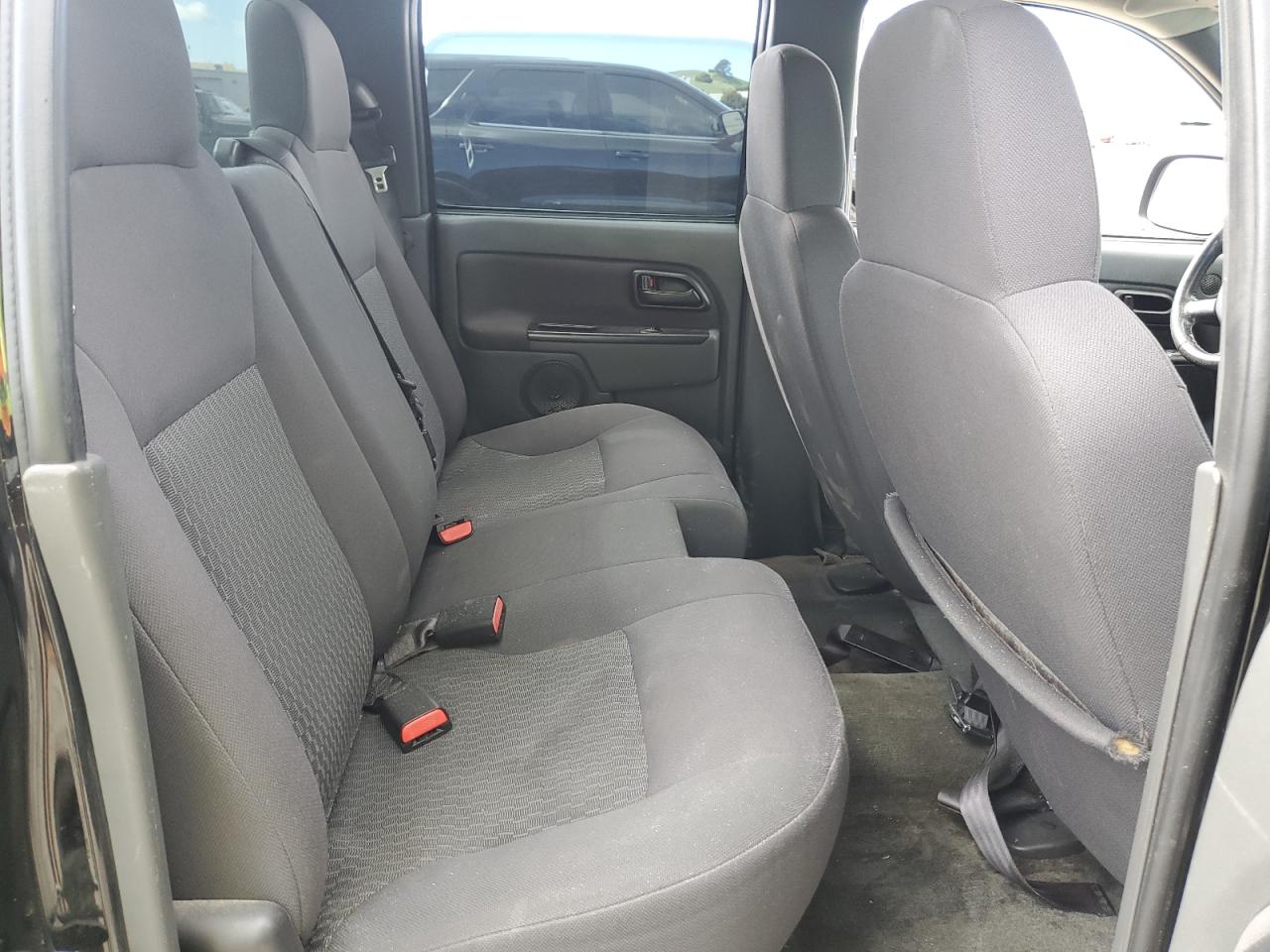2006 Chevrolet Colorado - Image 10