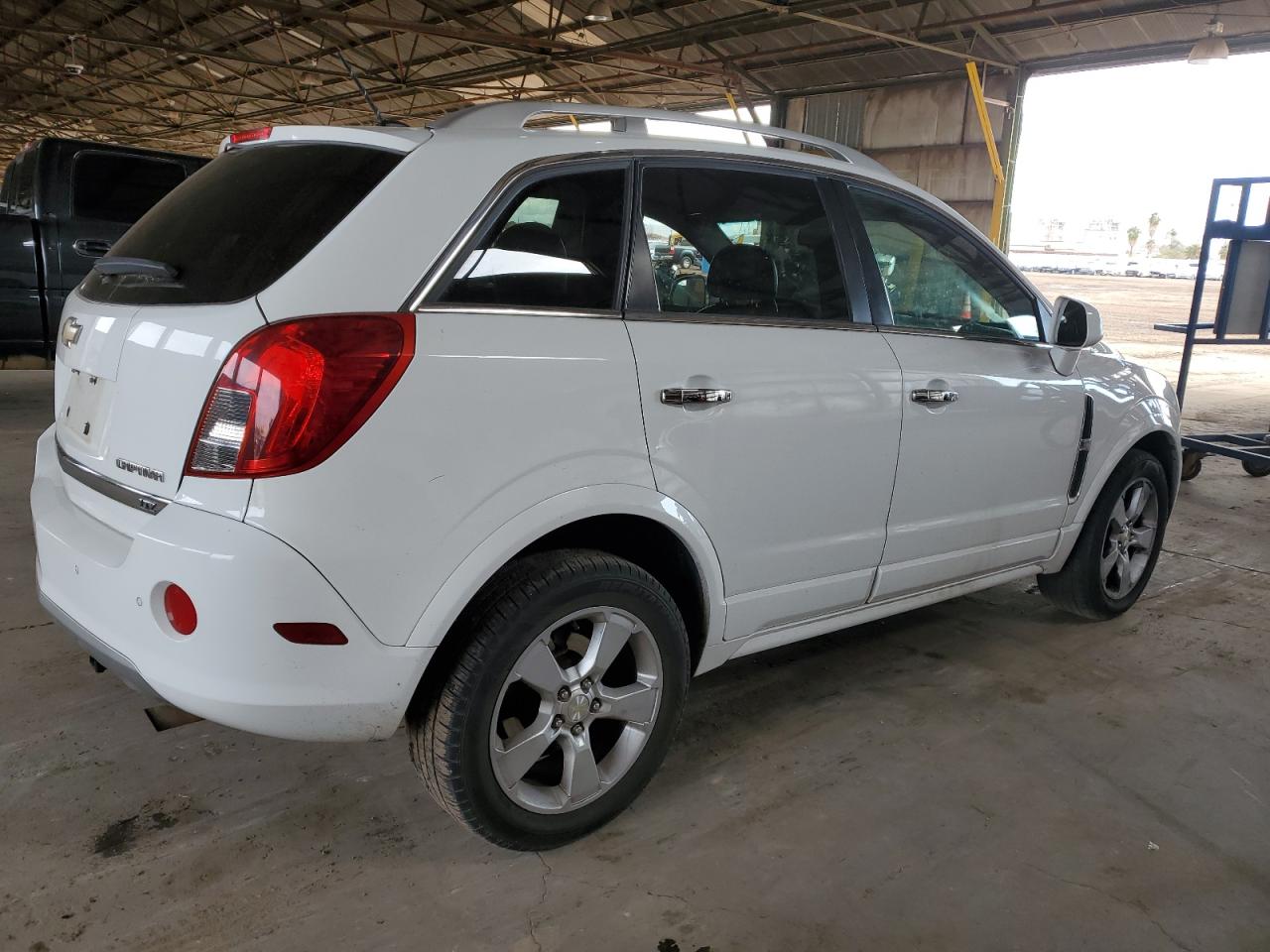 2015 Chevrolet Captiva - Image 3