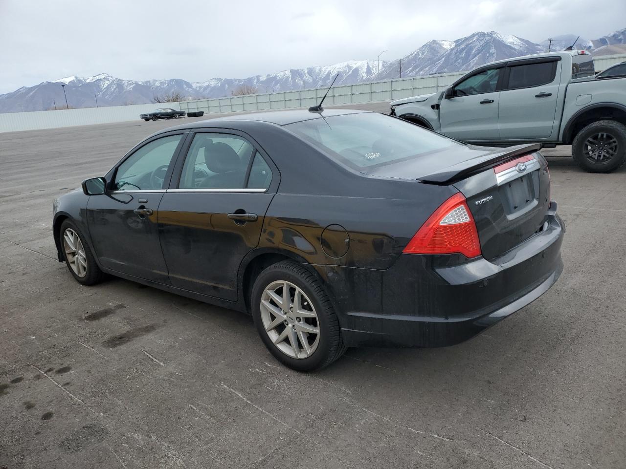 2010 Ford Fusion - Image 2