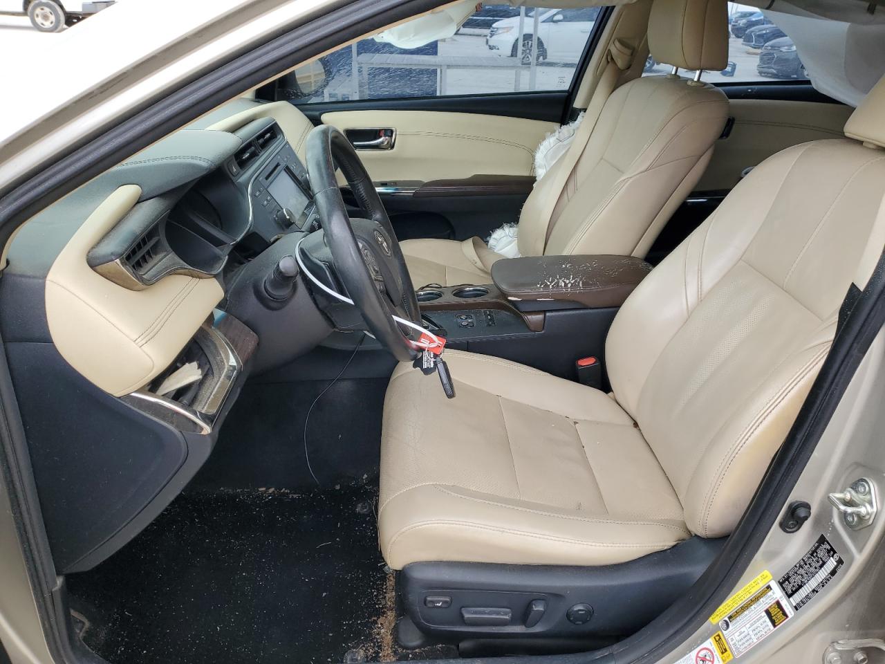 2015 Toyota Avalon - Image 7