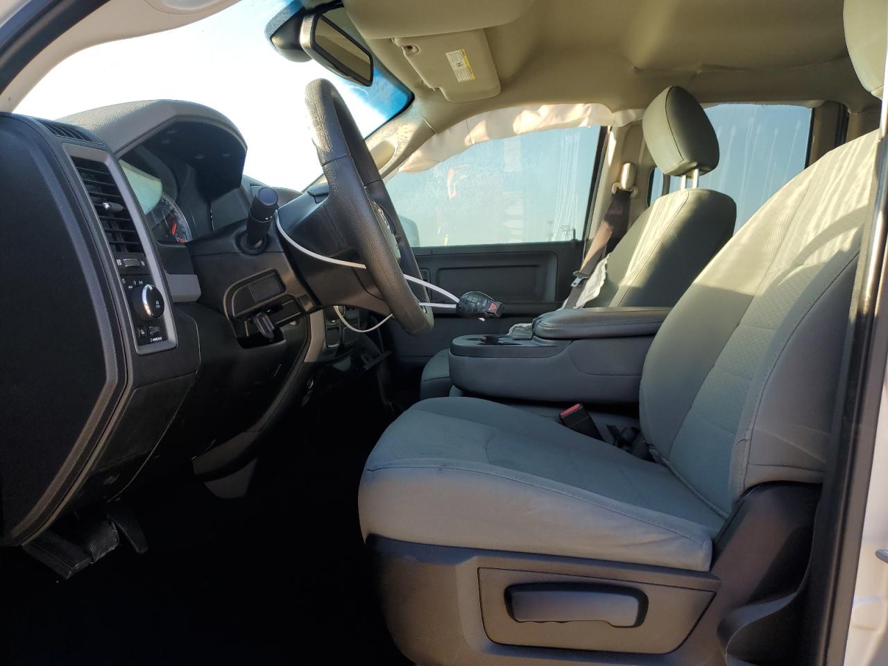 2019 RAM 1500 - Image 7