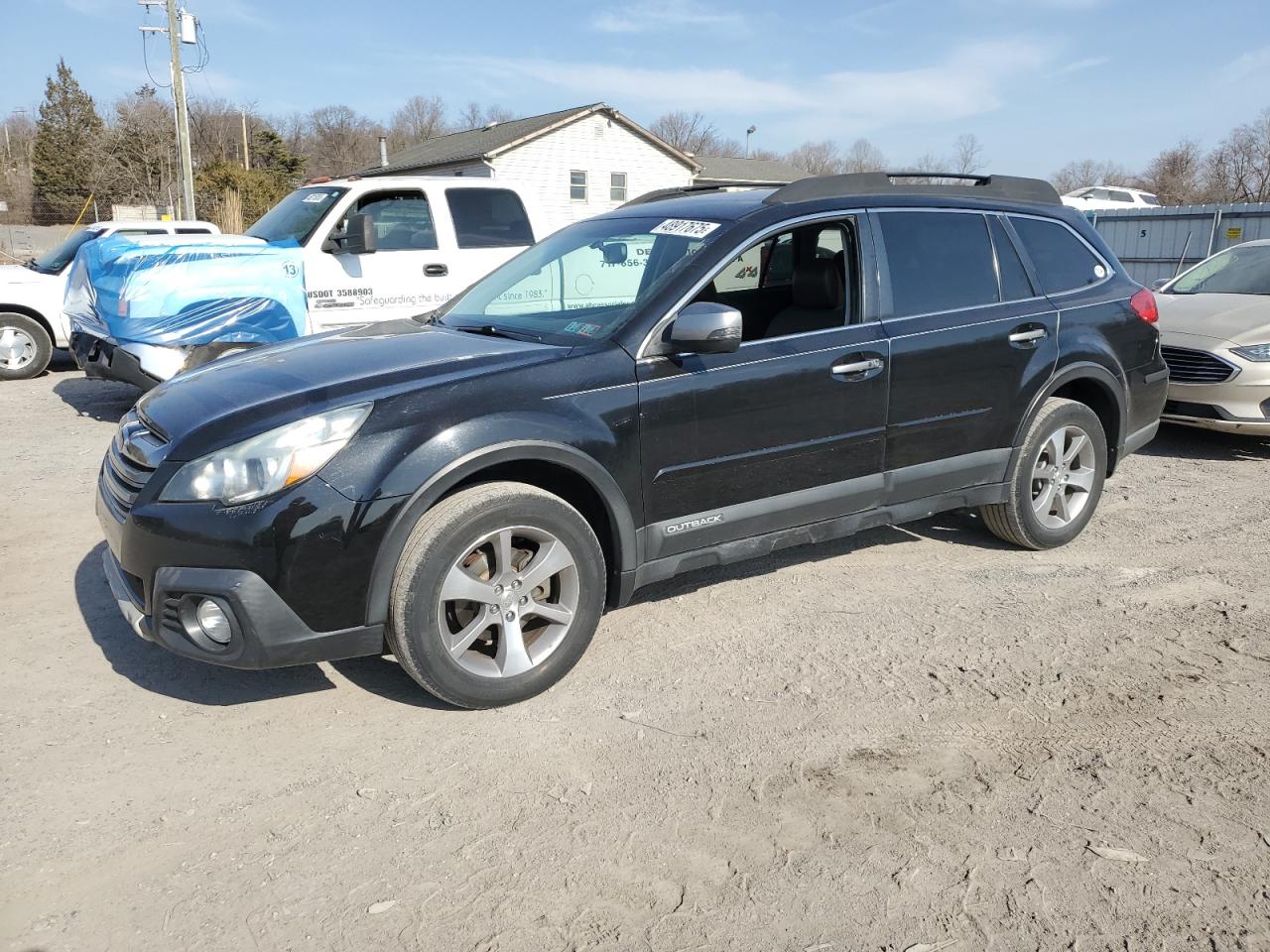 2013 Subaru Outback - Image 1