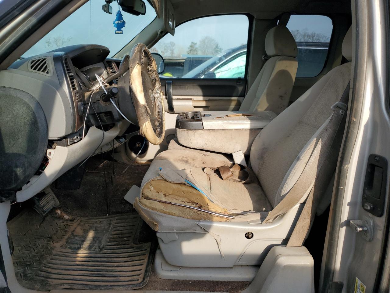 2008 Chevrolet Silverado - Image 7