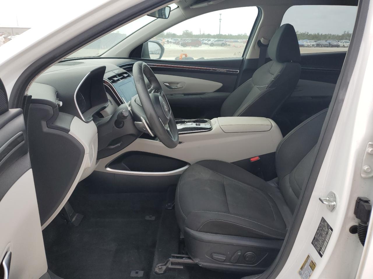 2023 Hyundai Tucson - Image 7