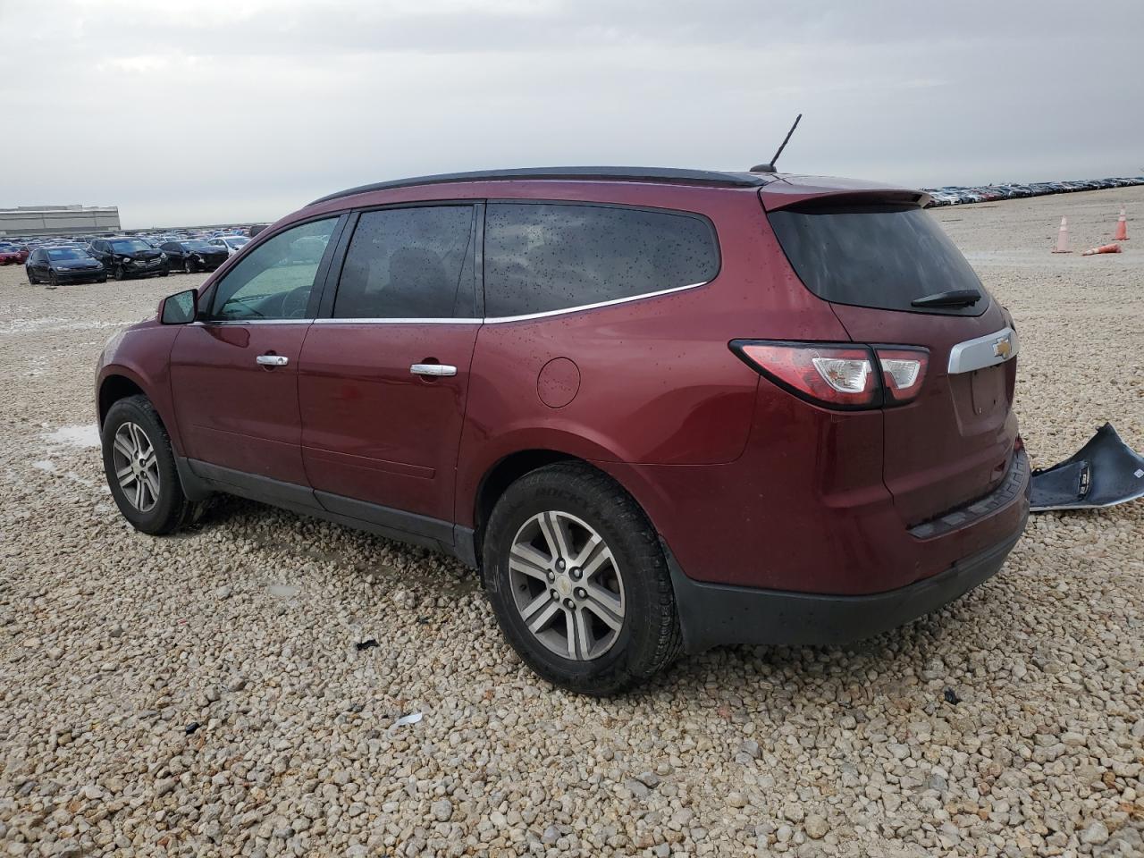 2015 Chevrolet Traverse - Image 2