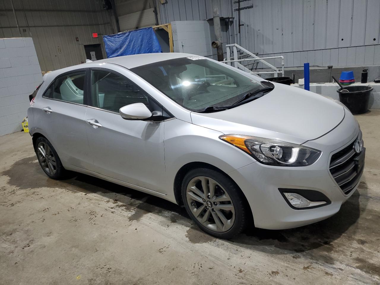 2016 Hyundai Elantra - Image 4