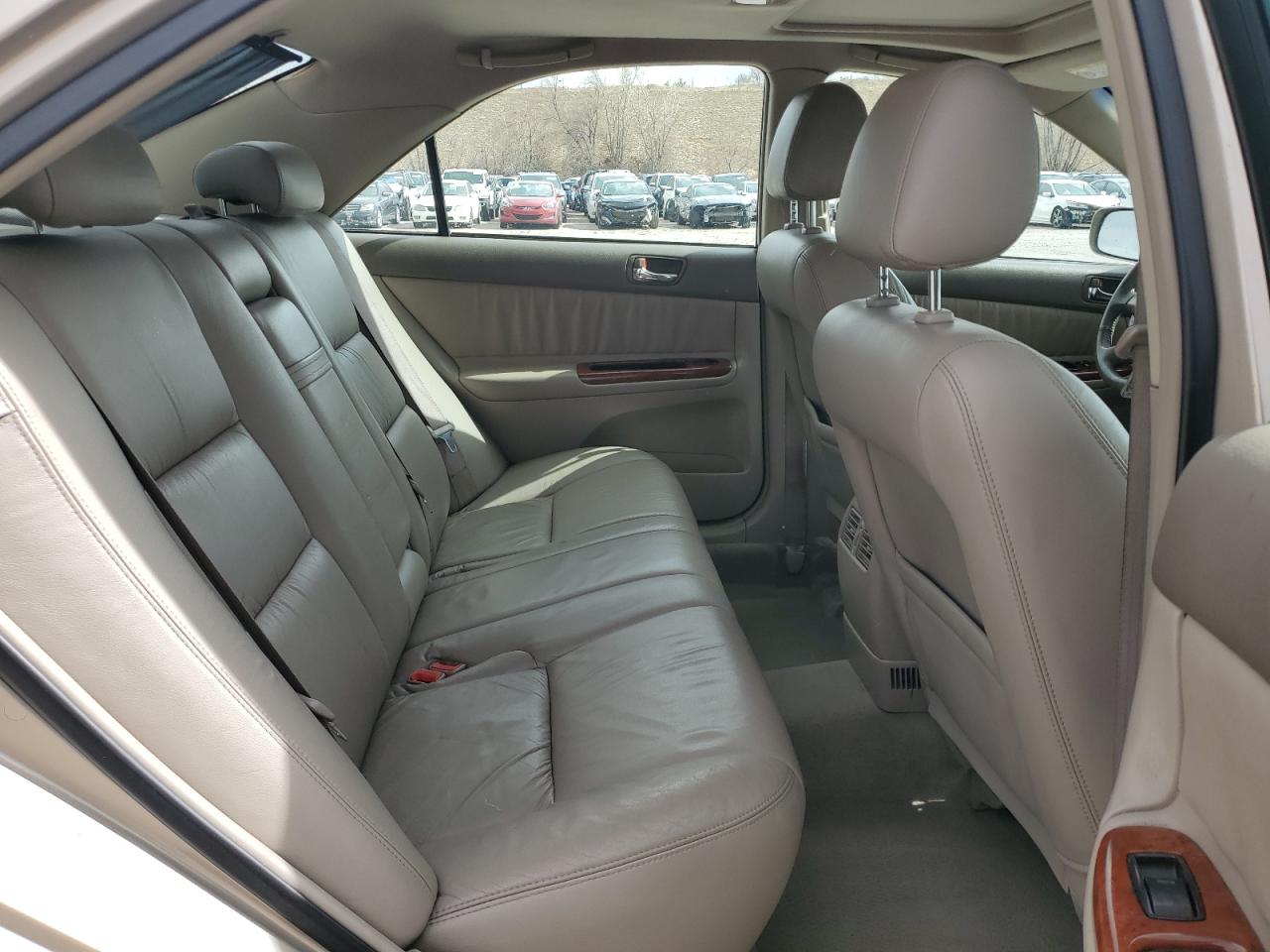 2003 Toyota Camry - Image 10