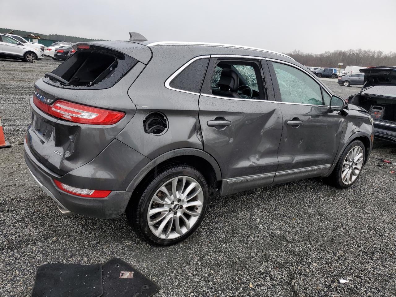 2017 Lincoln MKC - Image 3