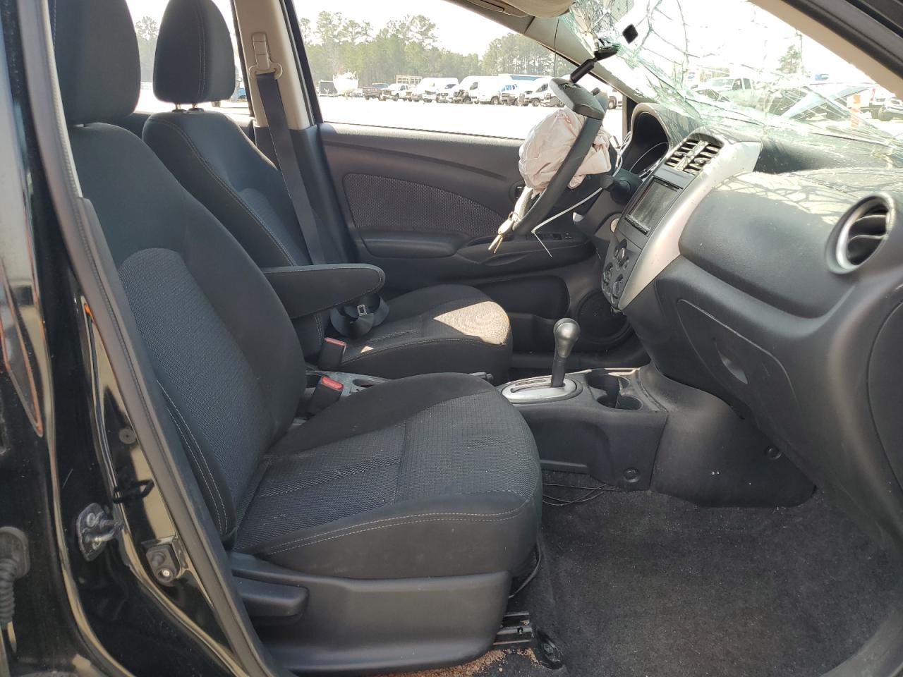 2016 Nissan Versa - Image 7