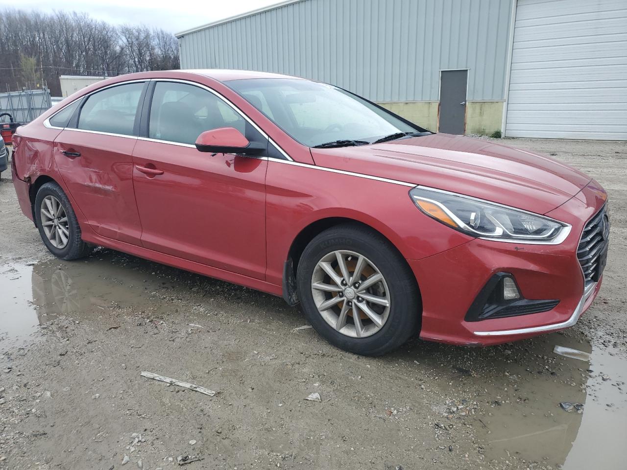 2018 Hyundai Sonata - Image 4