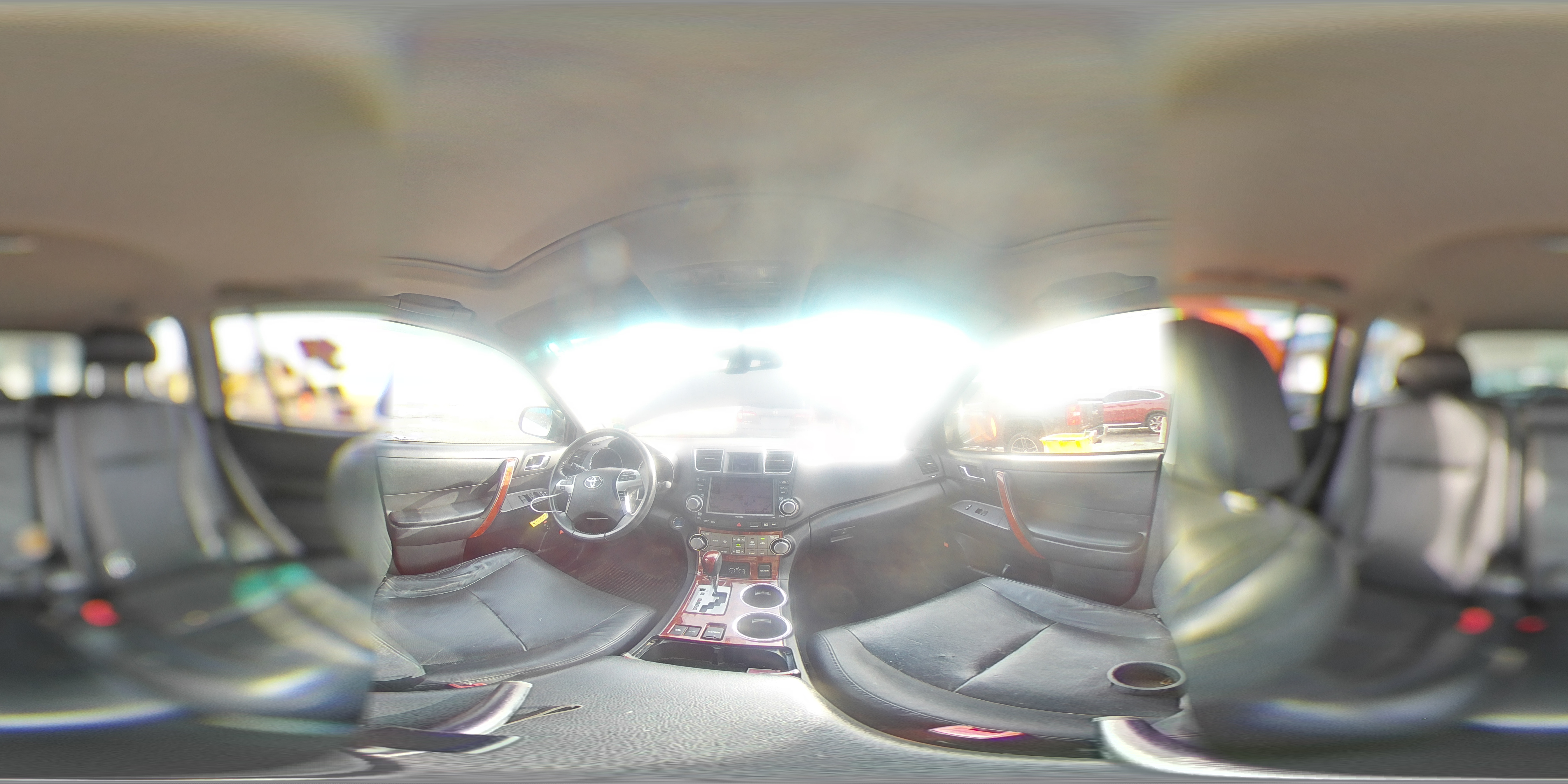 2012 Toyota Highlander - Image 12