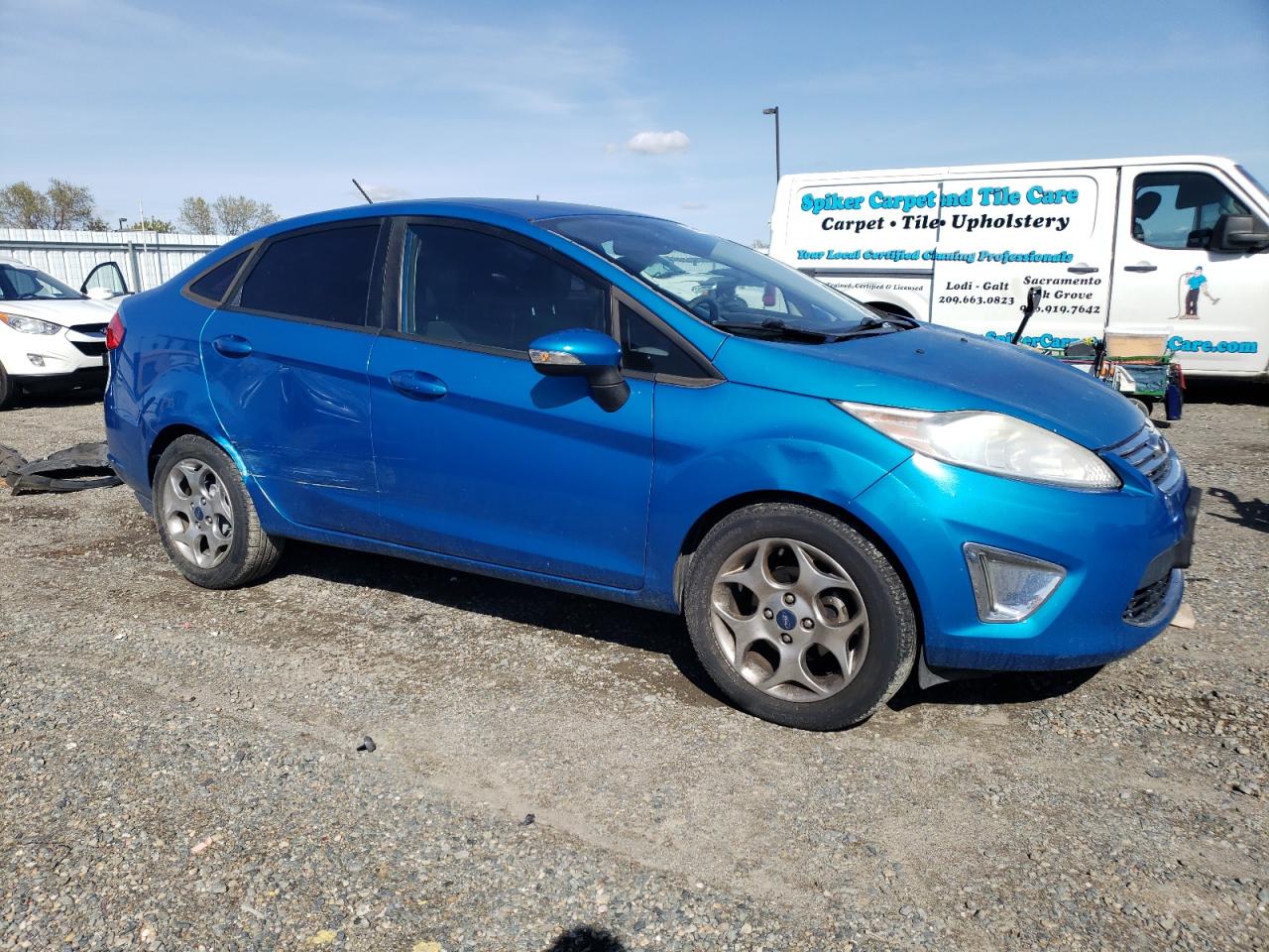 2012 Ford Fiesta - Image 4