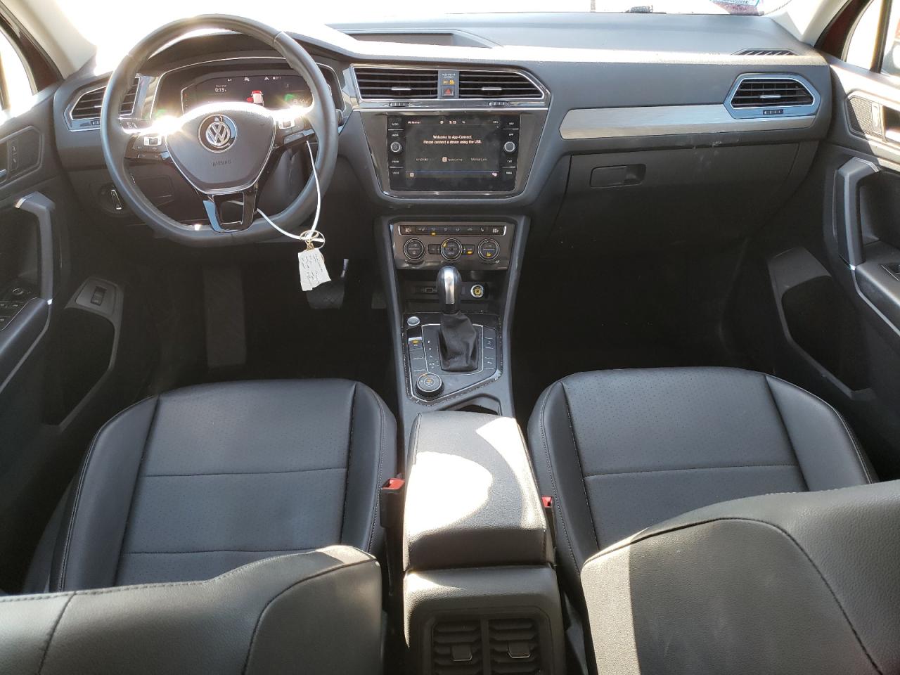 2020 Volkswagen Tiguan - Image 8