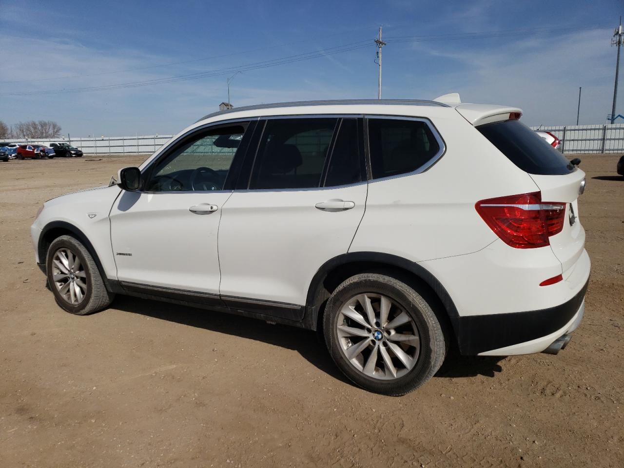 2011 BMW X3 - Image 2