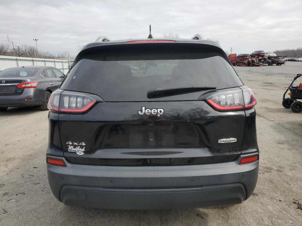 2019 Jeep Grand Cherokee - Image 6