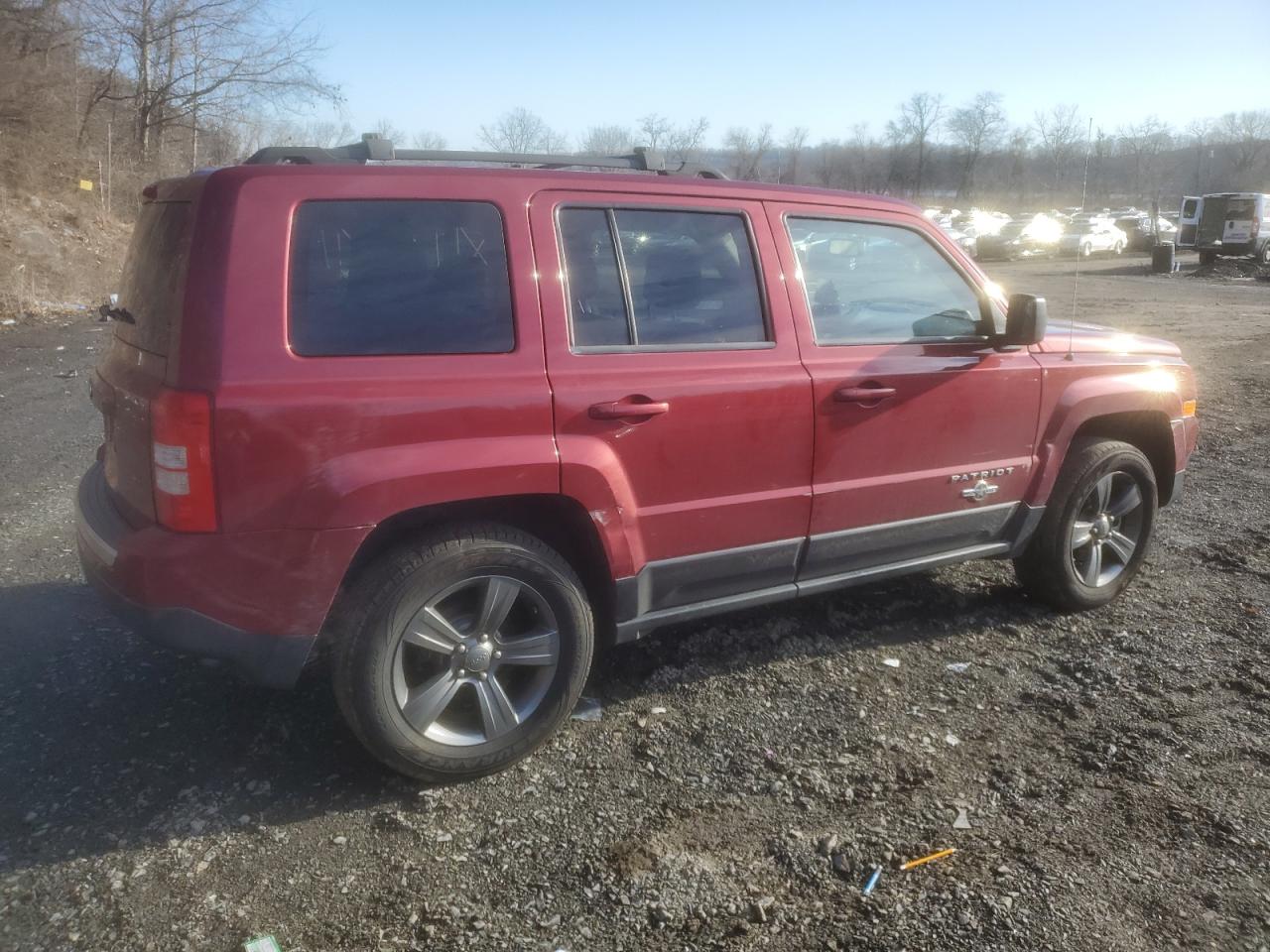 2014 Jeep Liberty (Patriot) - Image 3