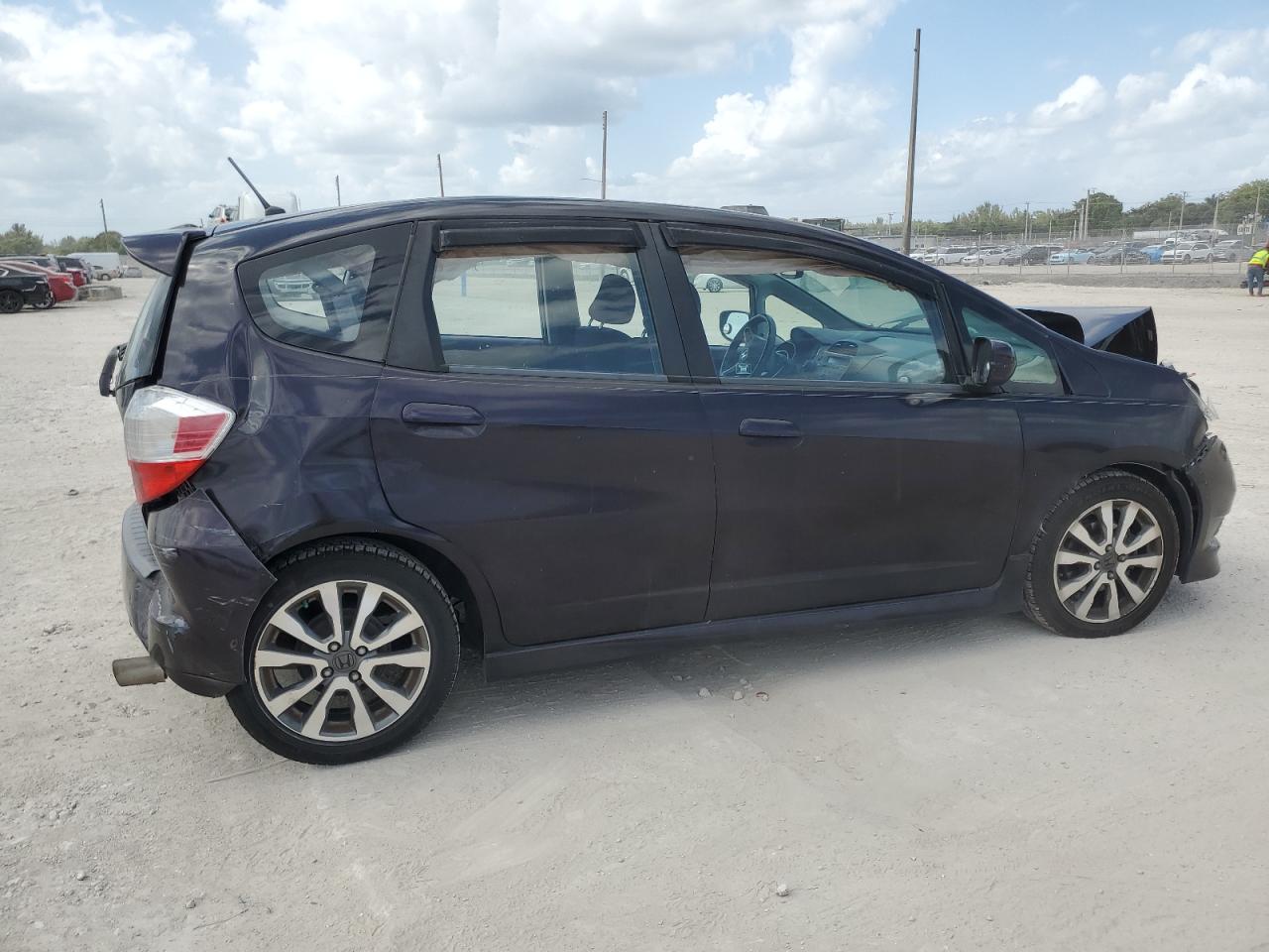 2013 Honda Fit - Image 3