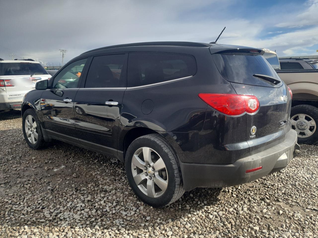 2012 Chevrolet Traverse - Image 2