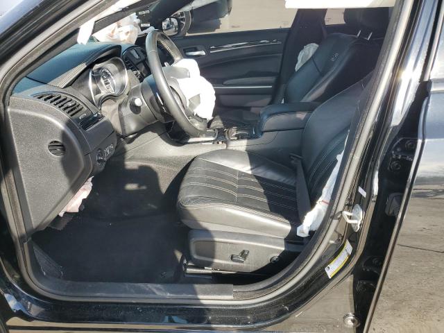  CHRYSLER 300 2021 Черный