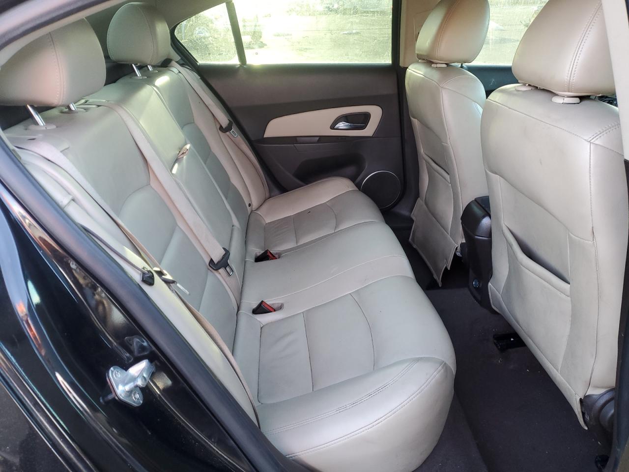 2012 Chevrolet Cruze - Image 10