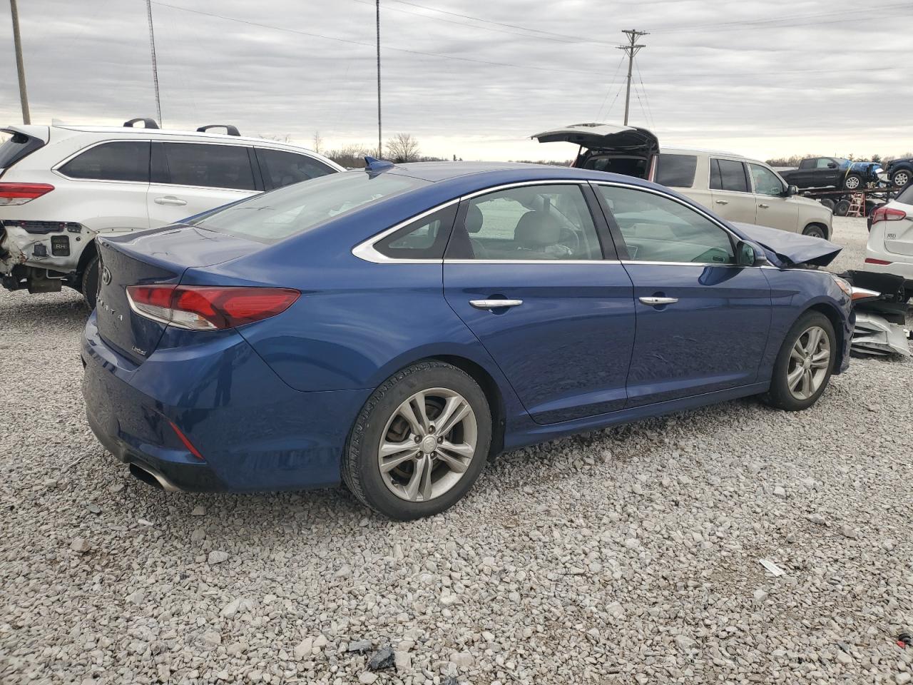 2018 Hyundai Sonata - Image 3