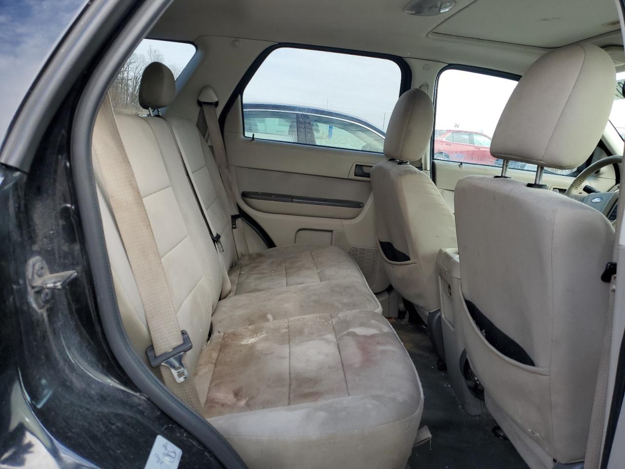 2012 Ford Escape - Image 10
